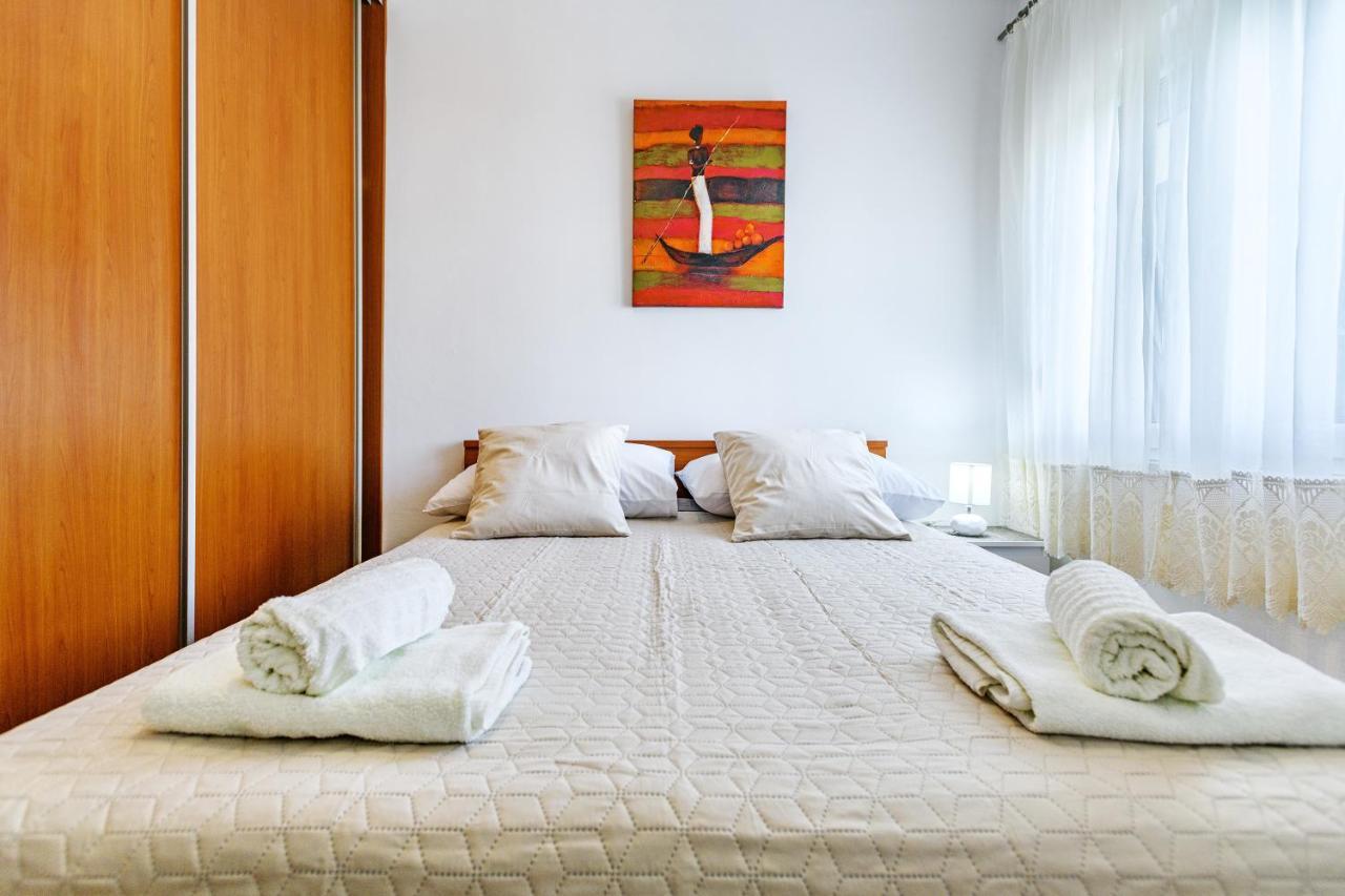 Comfort Holiday Apartment Zadar - With Parking And Balcony Exterior photo
