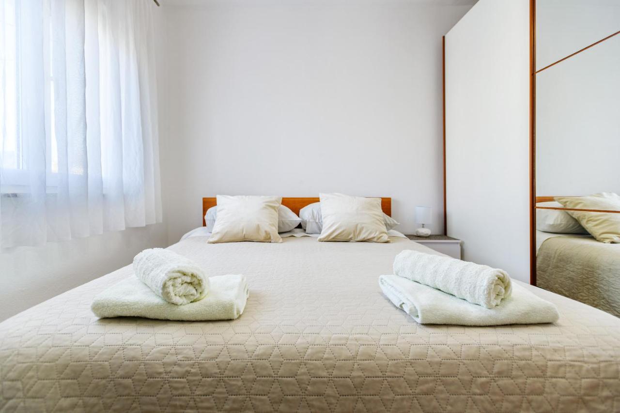 Comfort Holiday Apartment Zadar - With Parking And Balcony Exterior photo