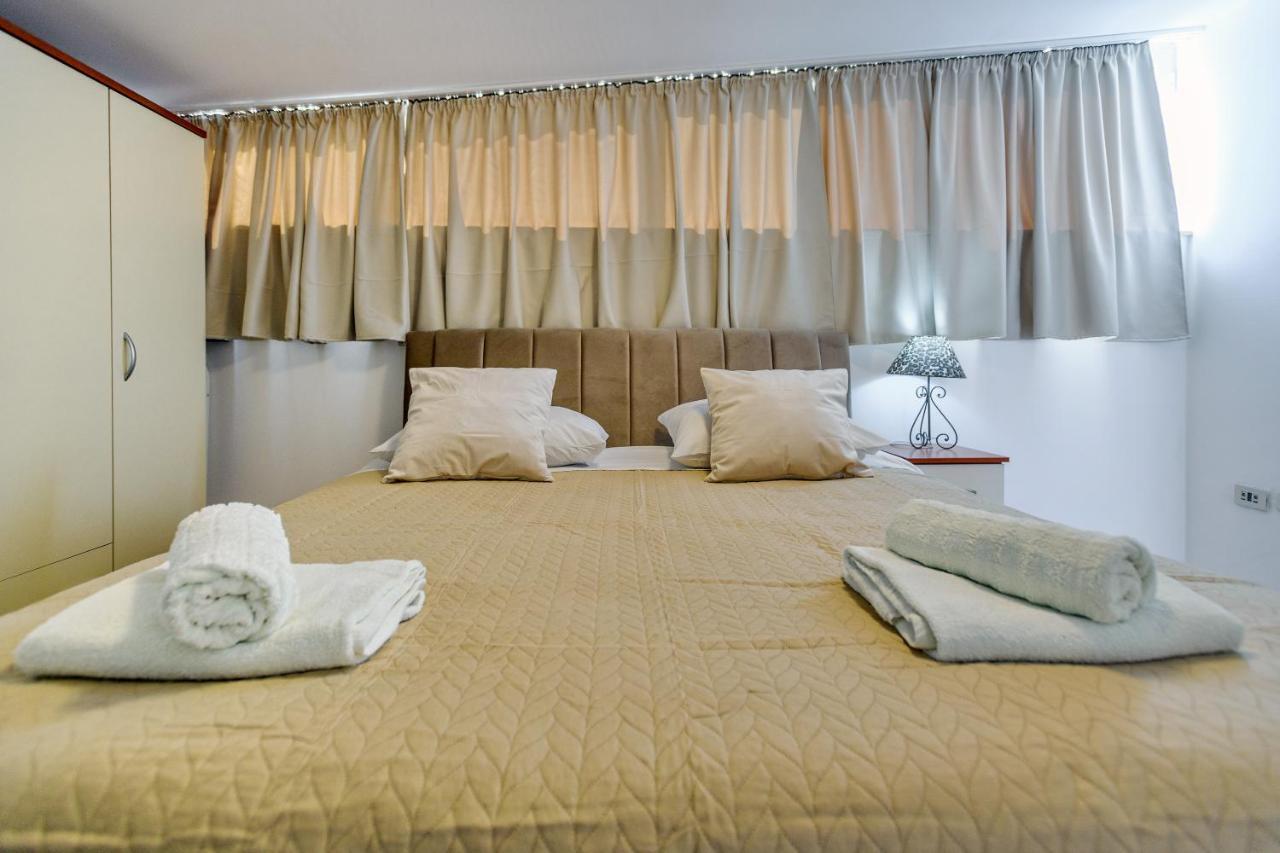 Comfort Holiday Apartment Zadar - With Parking And Balcony Exterior photo