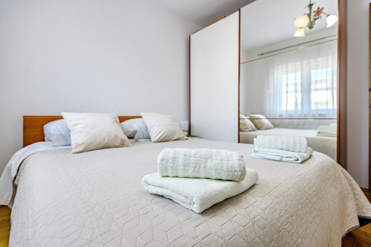 Comfort Holiday Apartment Zadar - With Parking And Balcony Exterior photo